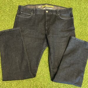 Lee Extreme Motion Straight Fit Tapered Leg Blue Jeans Men's Size 42 X 34 Dark